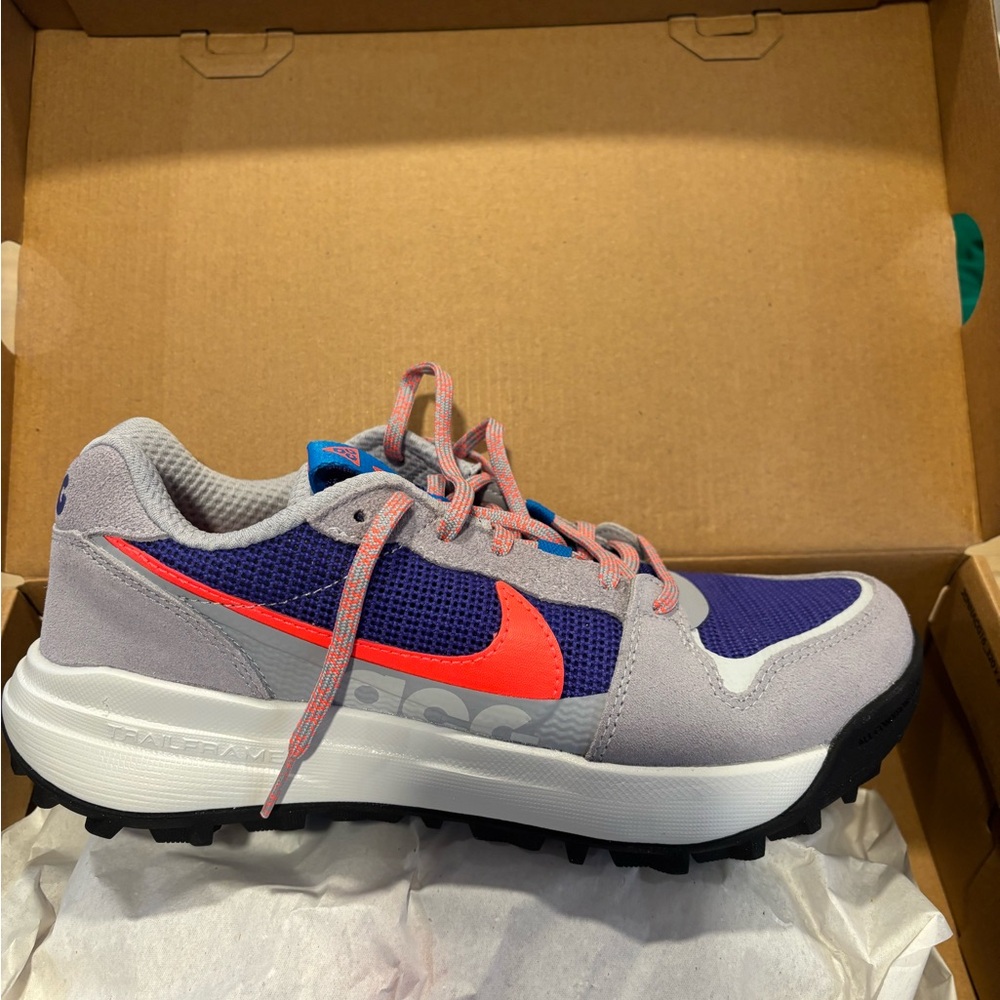 Nike ACG Trail Running Shoes Womens 7.5